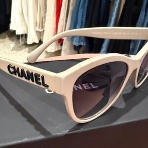 CHANEL Beige Sunglasses